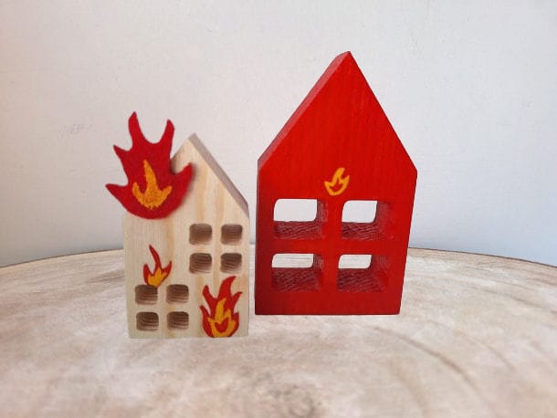 Met deze brandweerkazerne en huis zijn de branden snel geblust