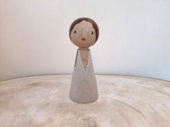 Deze bruid 6 ziet er schitterend uit op deze geweldige dag.