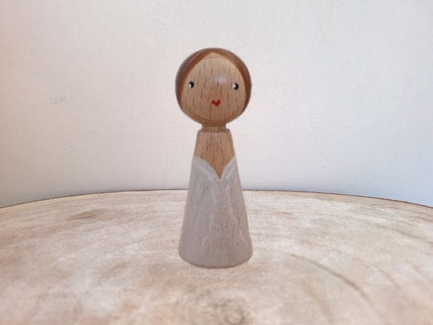 Deze bruid 8 ziet er schitterend uit op deze geweldige dag.