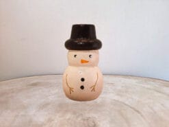 Deze sneeuwpop is je grootste vriend.